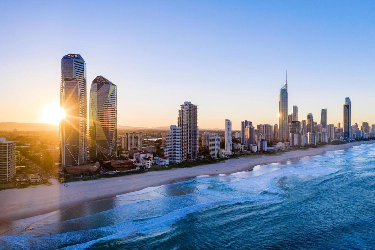 Close To Everything! Beautiful Hotel Studio'S, Sleeps 4 Gold Coast Buitenkant foto